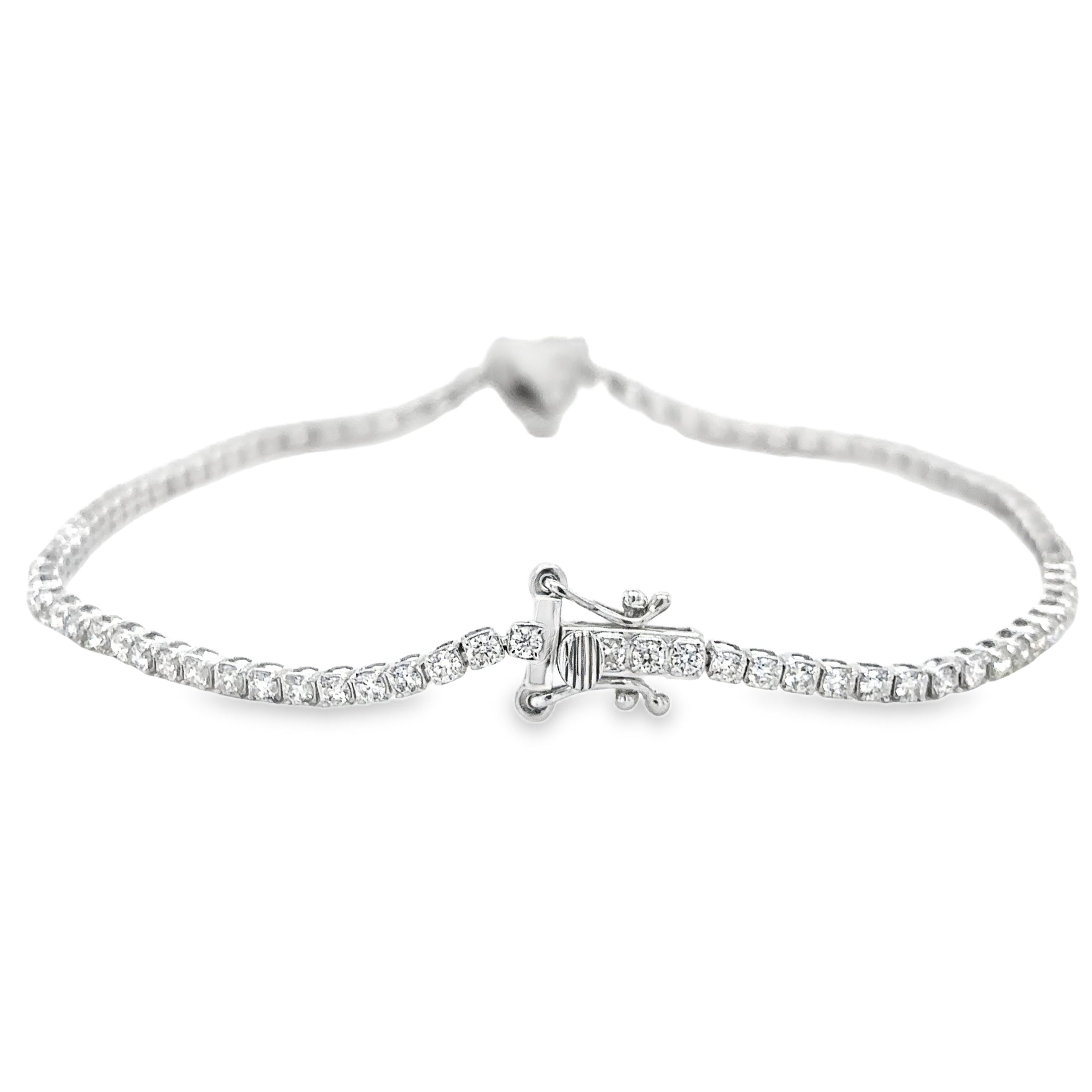 14K White Gold Diamonds Heart Tennis Bracelet 1.57 TCW