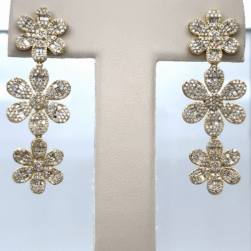 14K Yellow Gold Diamond Flower Earring 1.54 TCW