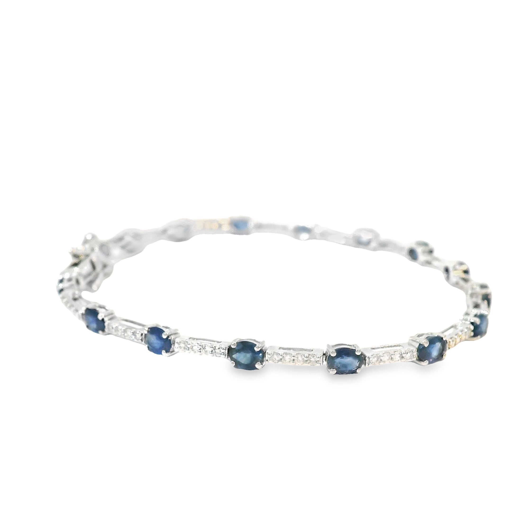 14K White Gold Blue Sapphire & Diamonds Bracelet 4.17 TCW