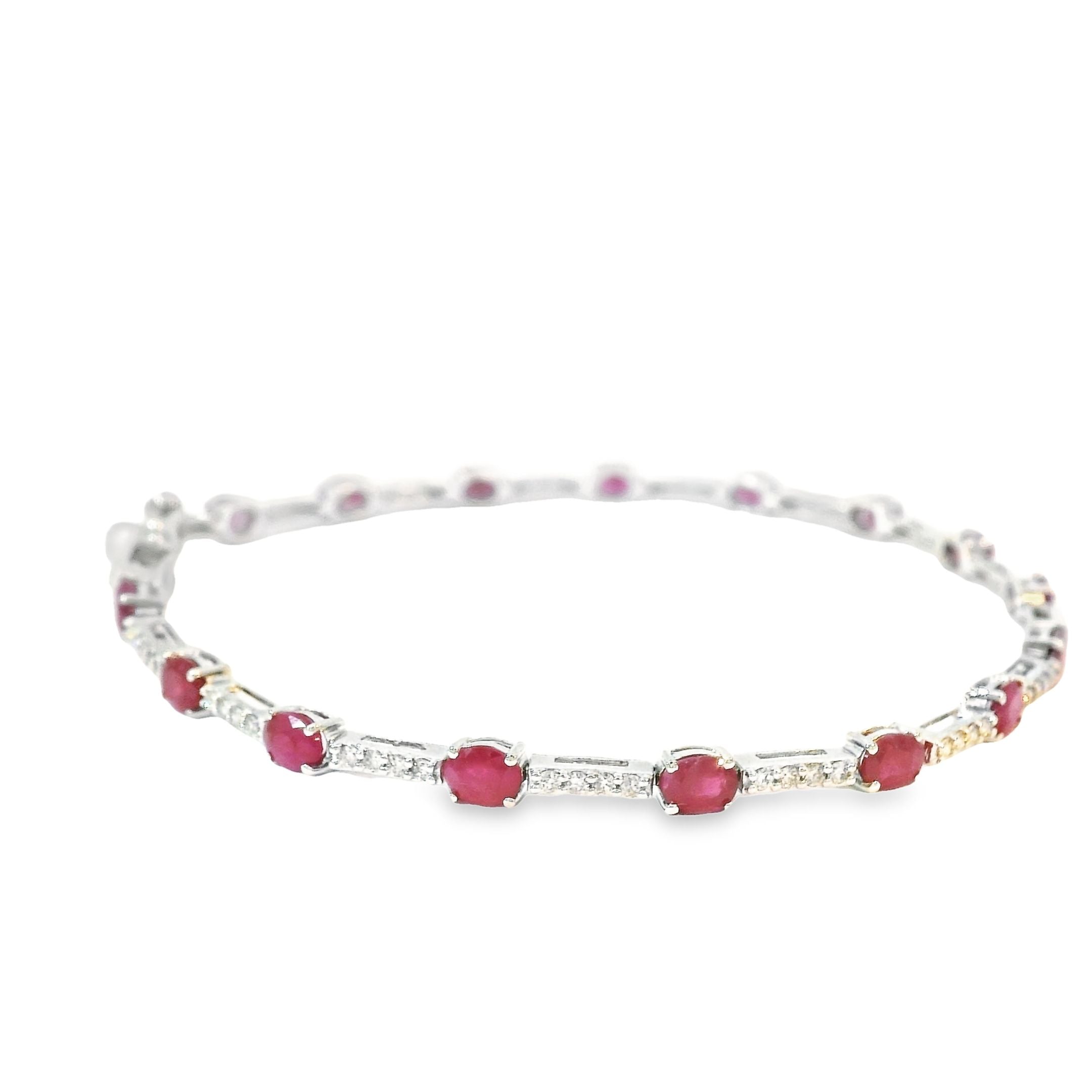 14K Yellow Gold Ruby & Diamonds Bracelet 3.68 TCW