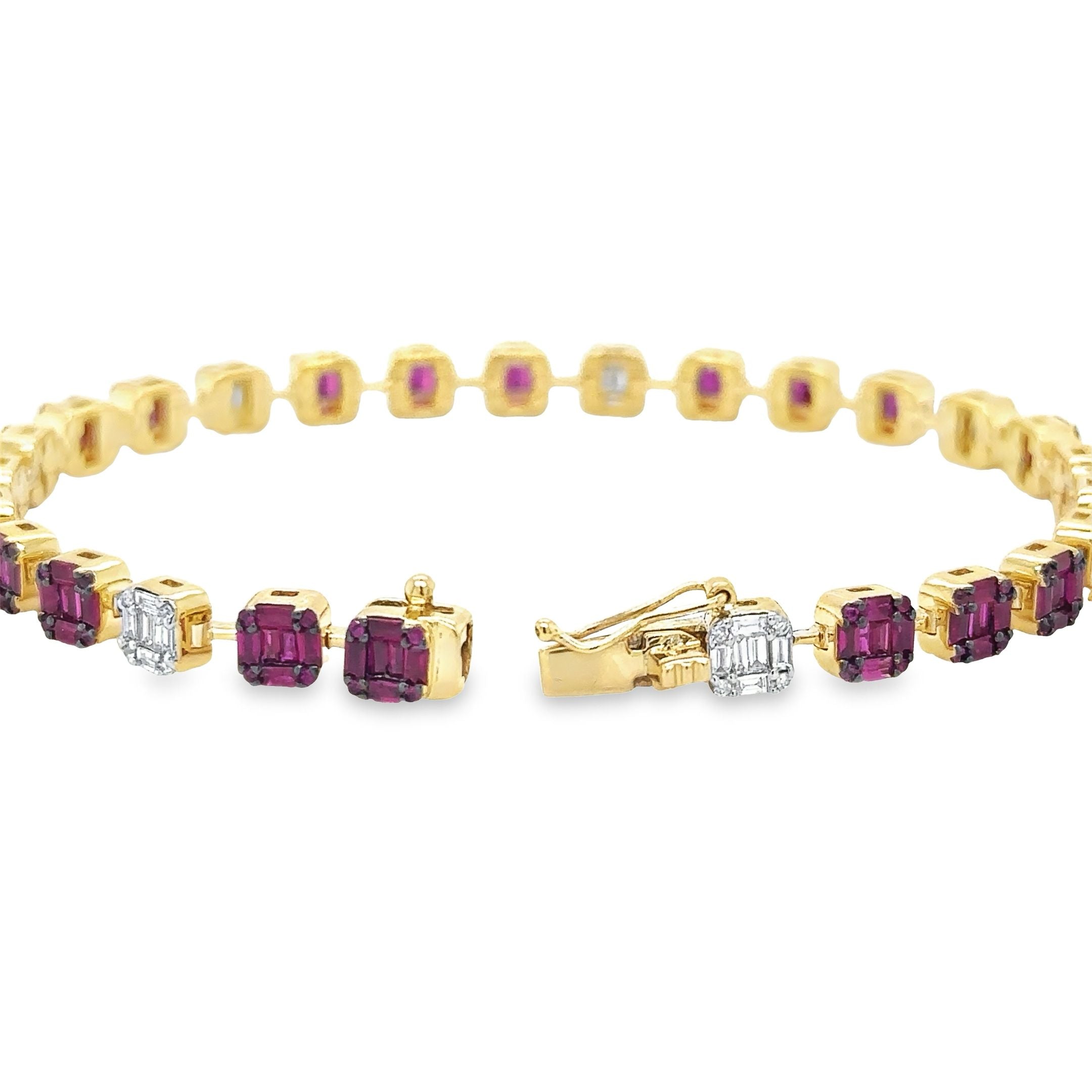 14K Yellow Gold Ruby & Diamonds Tennis Bracelet  4.29 TCW