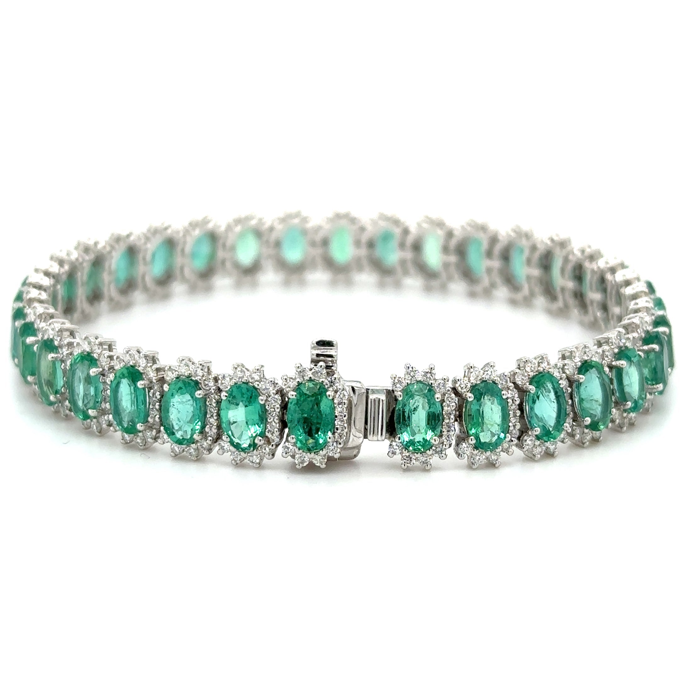 18K White Gold Emerald & Diamond Bracelet  17.20 TCW