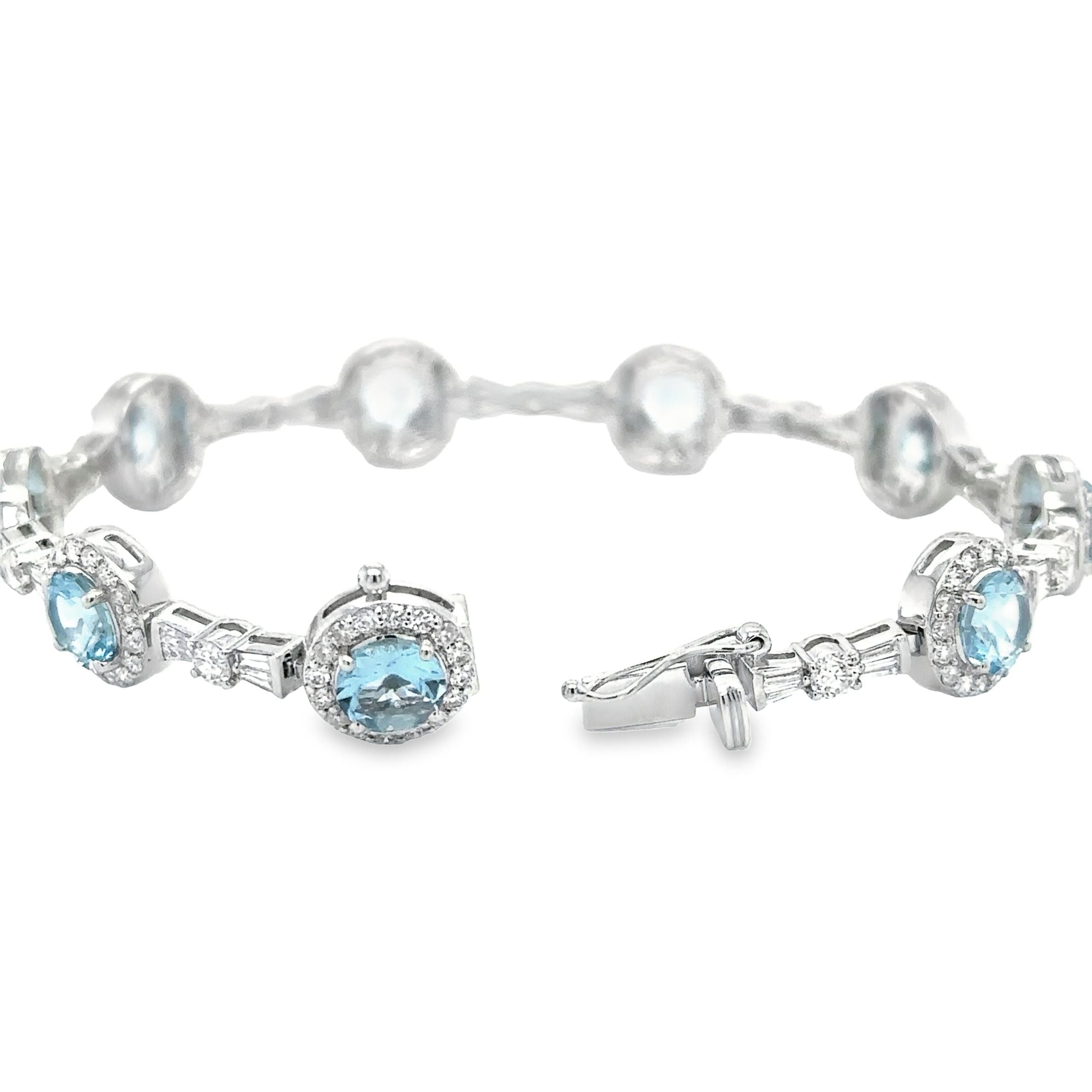 14K White Gold Aquamarine & Diamonds Tennis Bracelet 10.56 TCW