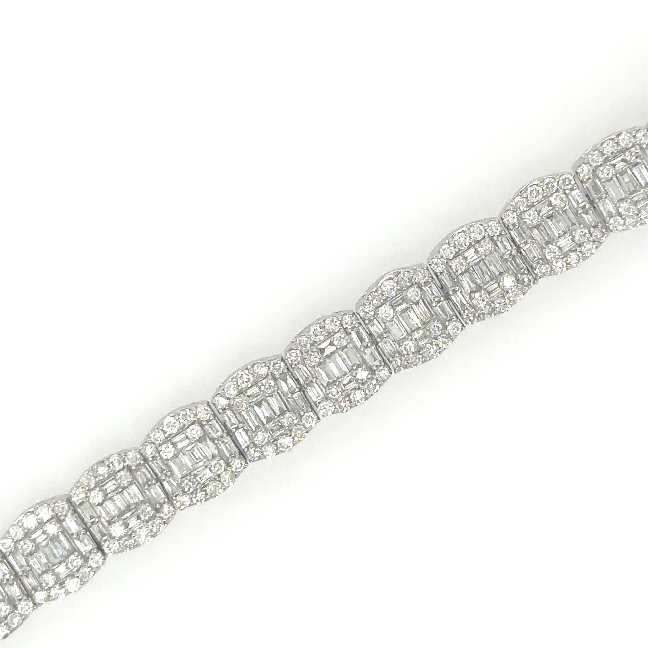 14K White Gold Diamond Bracelet  5.95 TCW