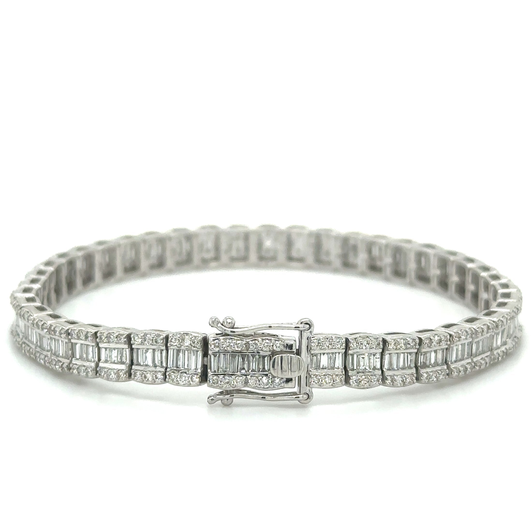 14K White Gold Diamond Bracelet  3.58 TCW