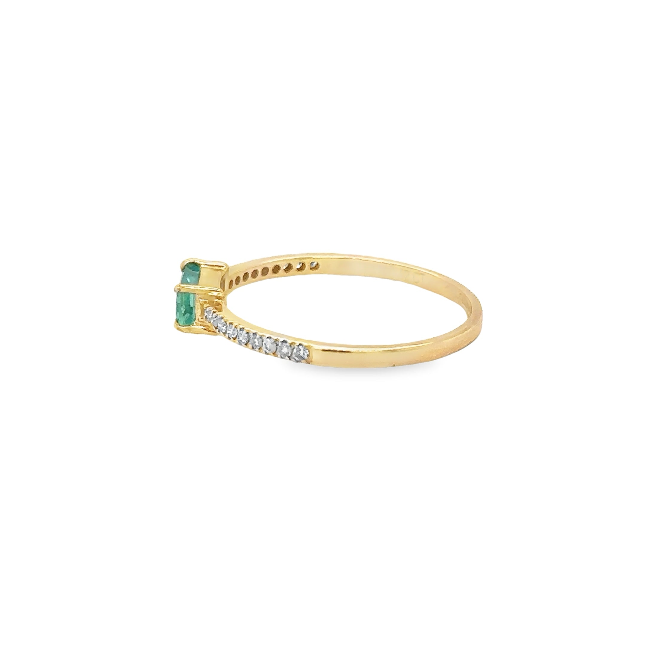 14K Yellow Gold Emerald & Diamonds Ring 0.52 TCW