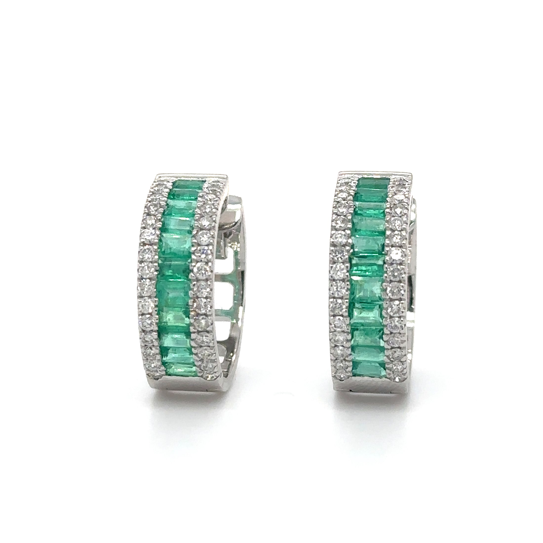 14K White Gold Emerald & Diamonds Earring  2.87 TCW