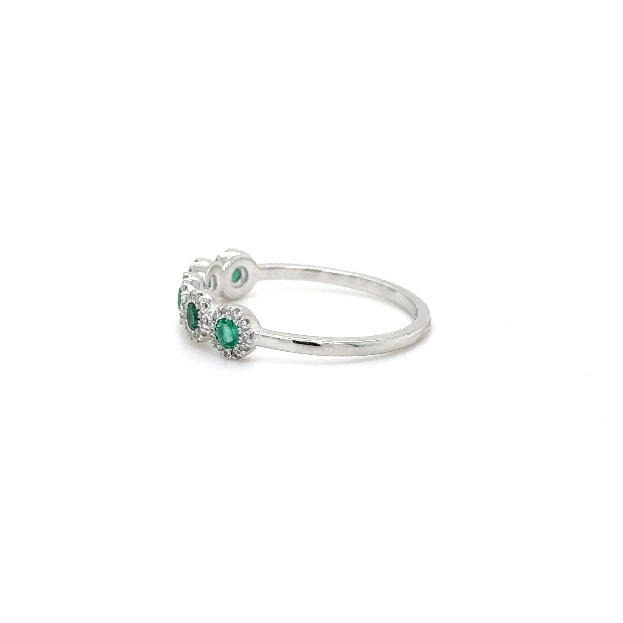 14K White Gold Emerald & Diamonds Ring 0.23 TCW