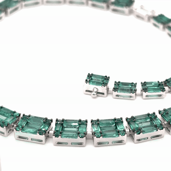 18K White Gold Emerald & Diamond Necklace  22.04 TCW
