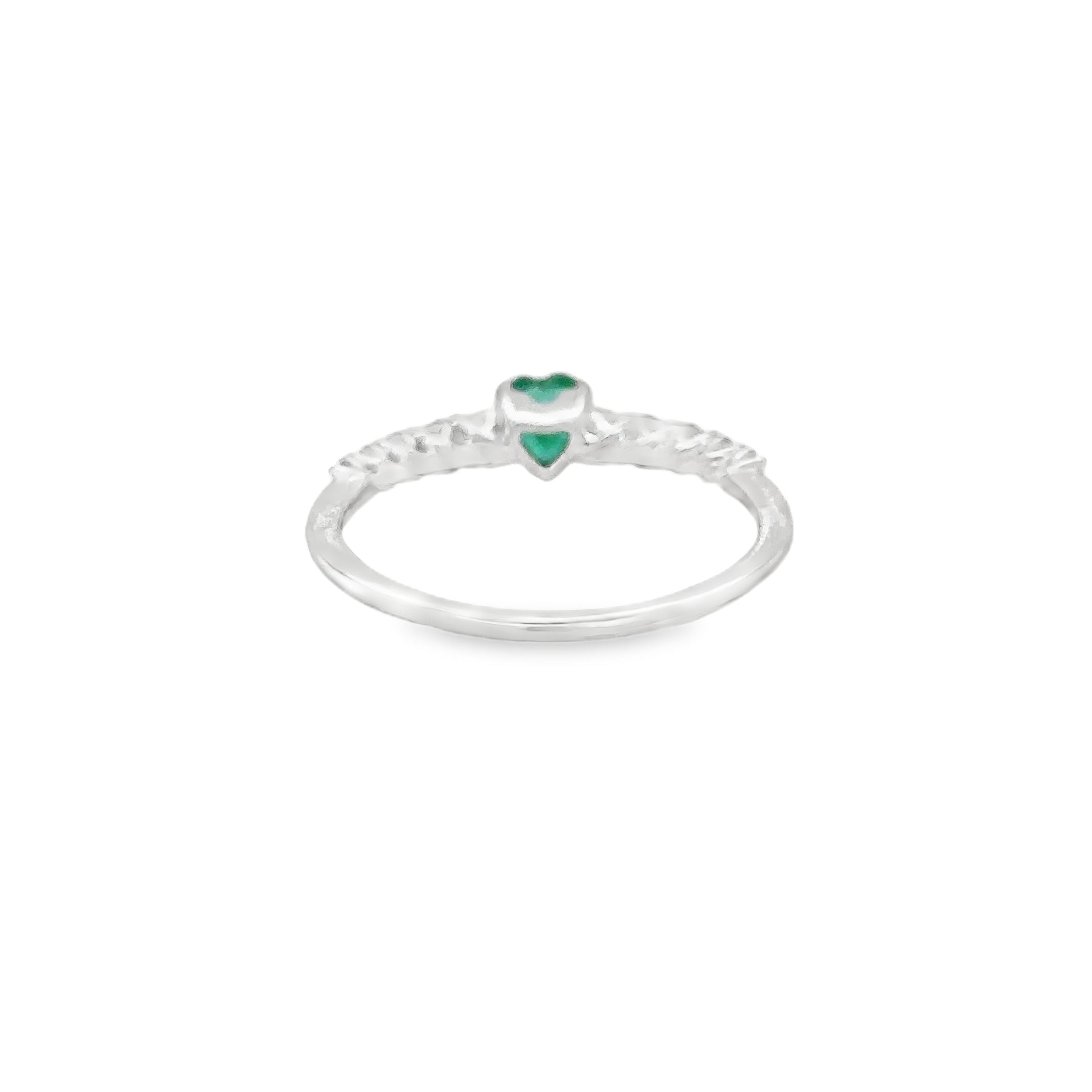 18K White Gold Heart Emerald & Diamonds Ring 0.71 TCW