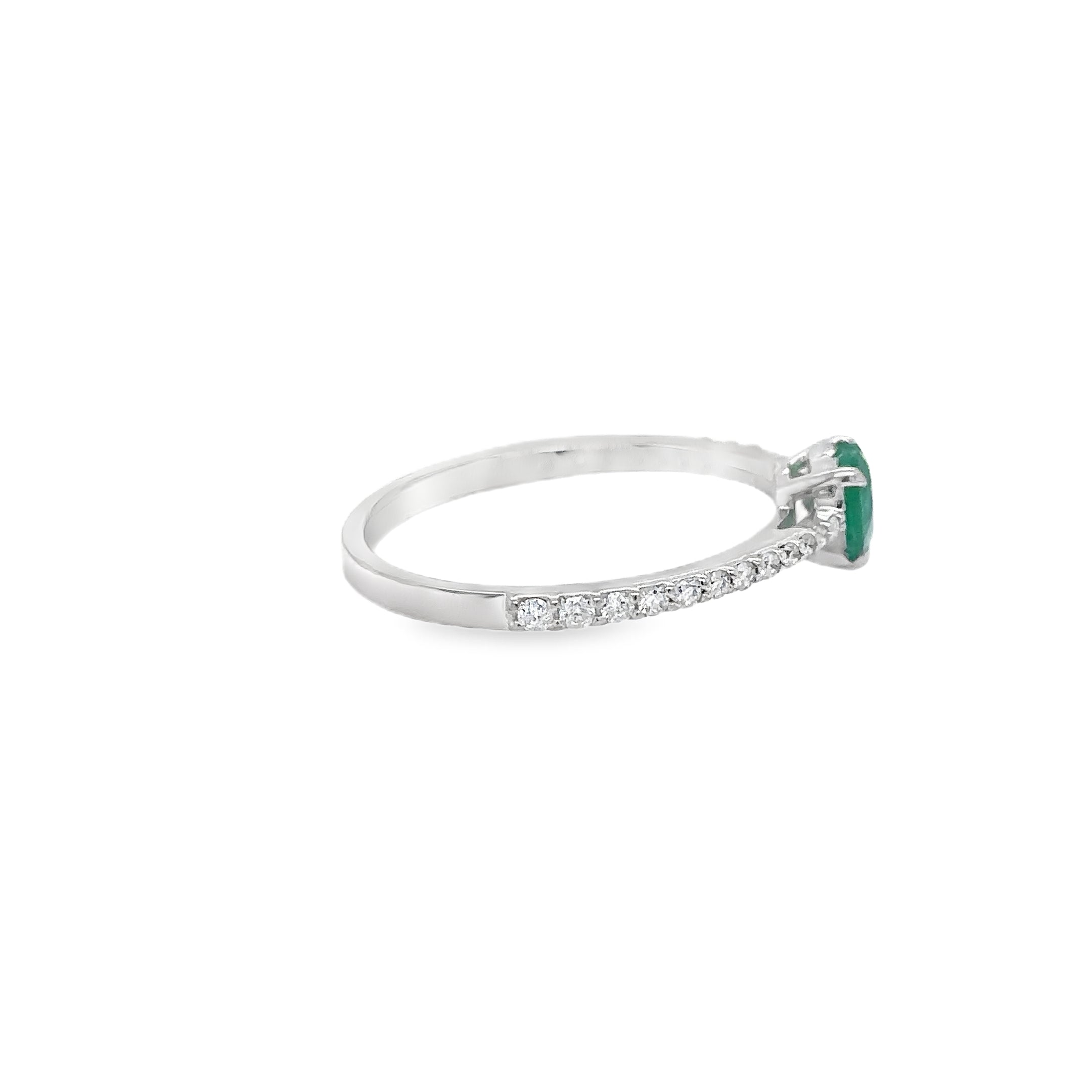 18K White Gold Heart Shaped Emerald Diamond Ring 1.07 TCW