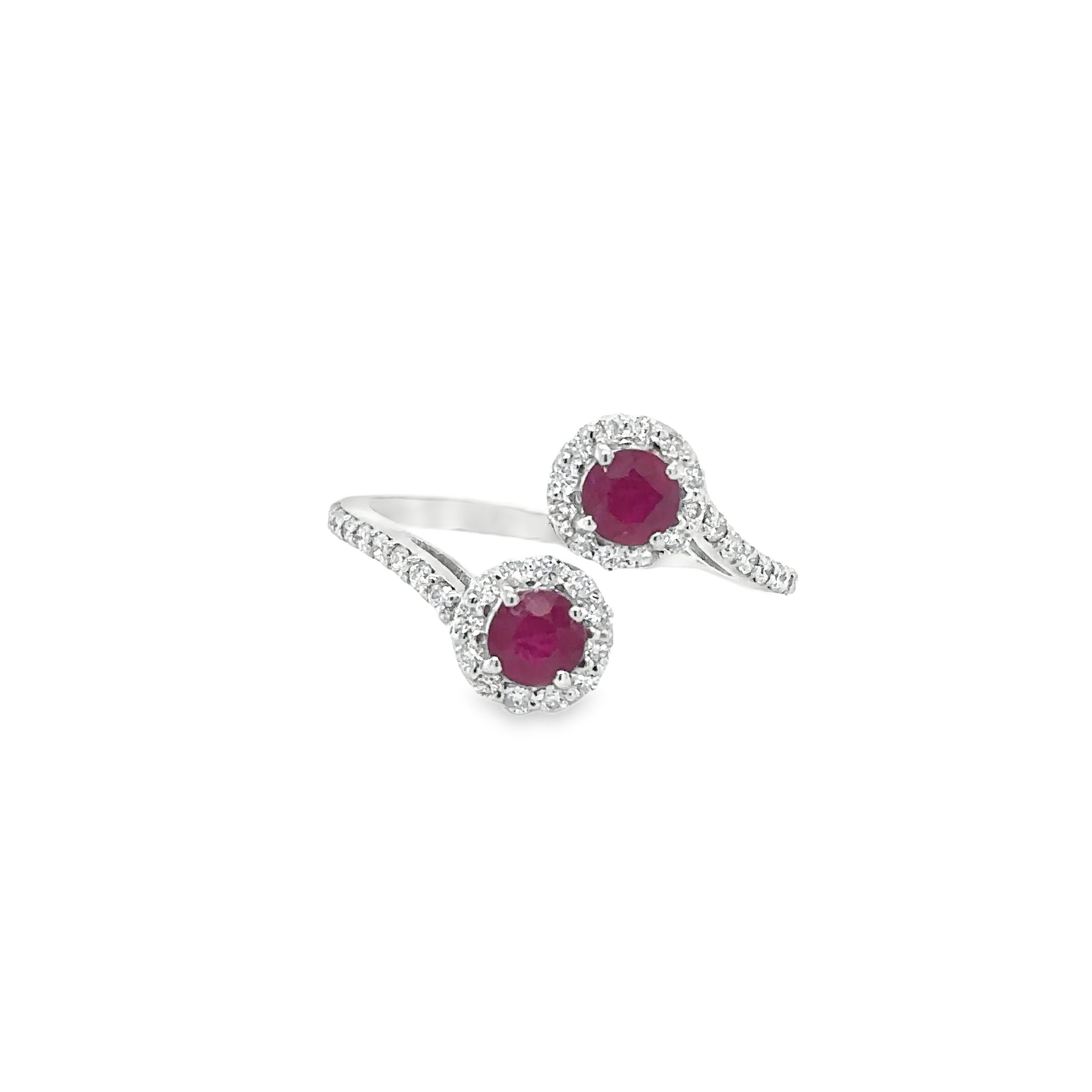 18K White Gold Ruby & Diamonds Ring 0.88 TCW