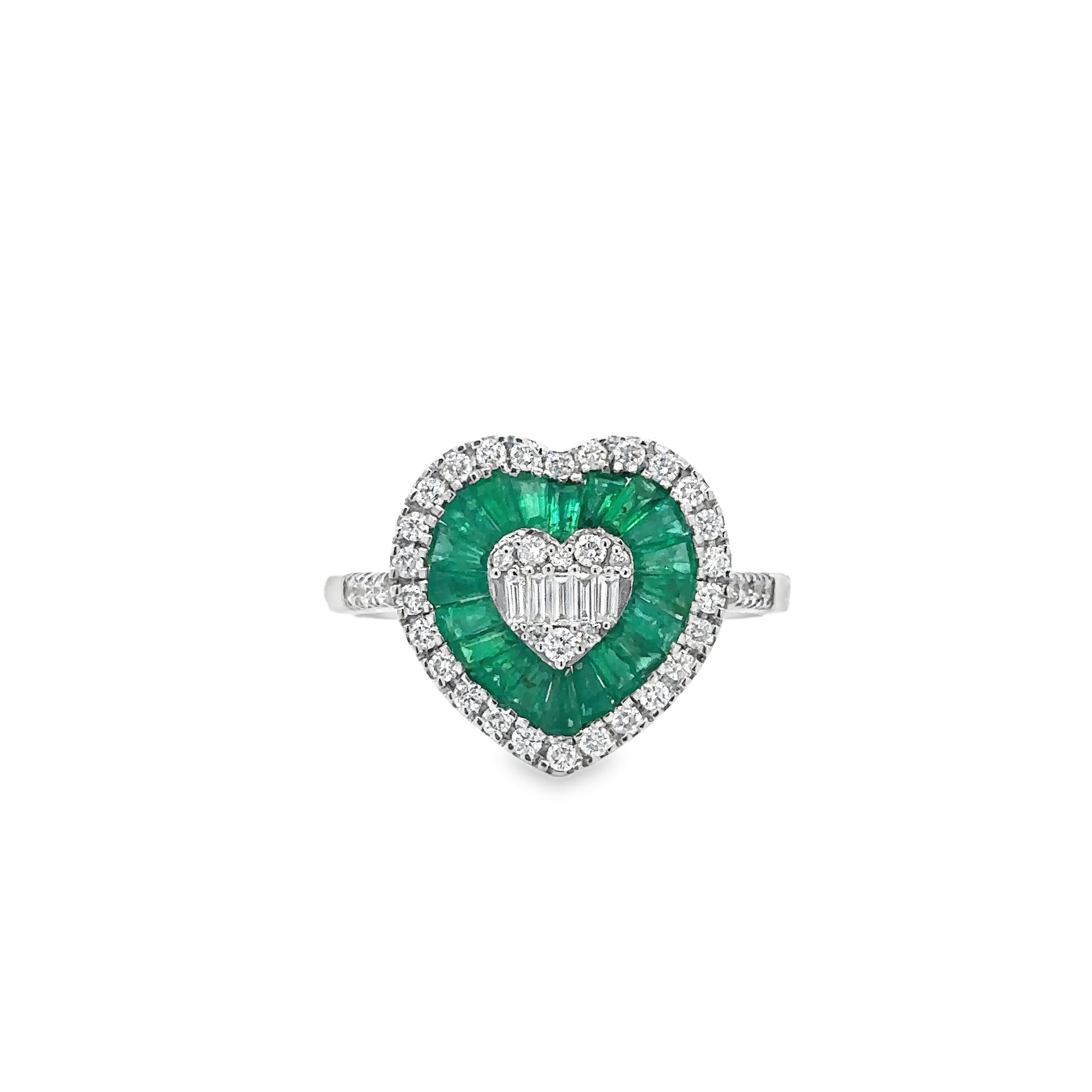 14K White Gold Emerald & Diamonds Heart Ring 1.11 TCW