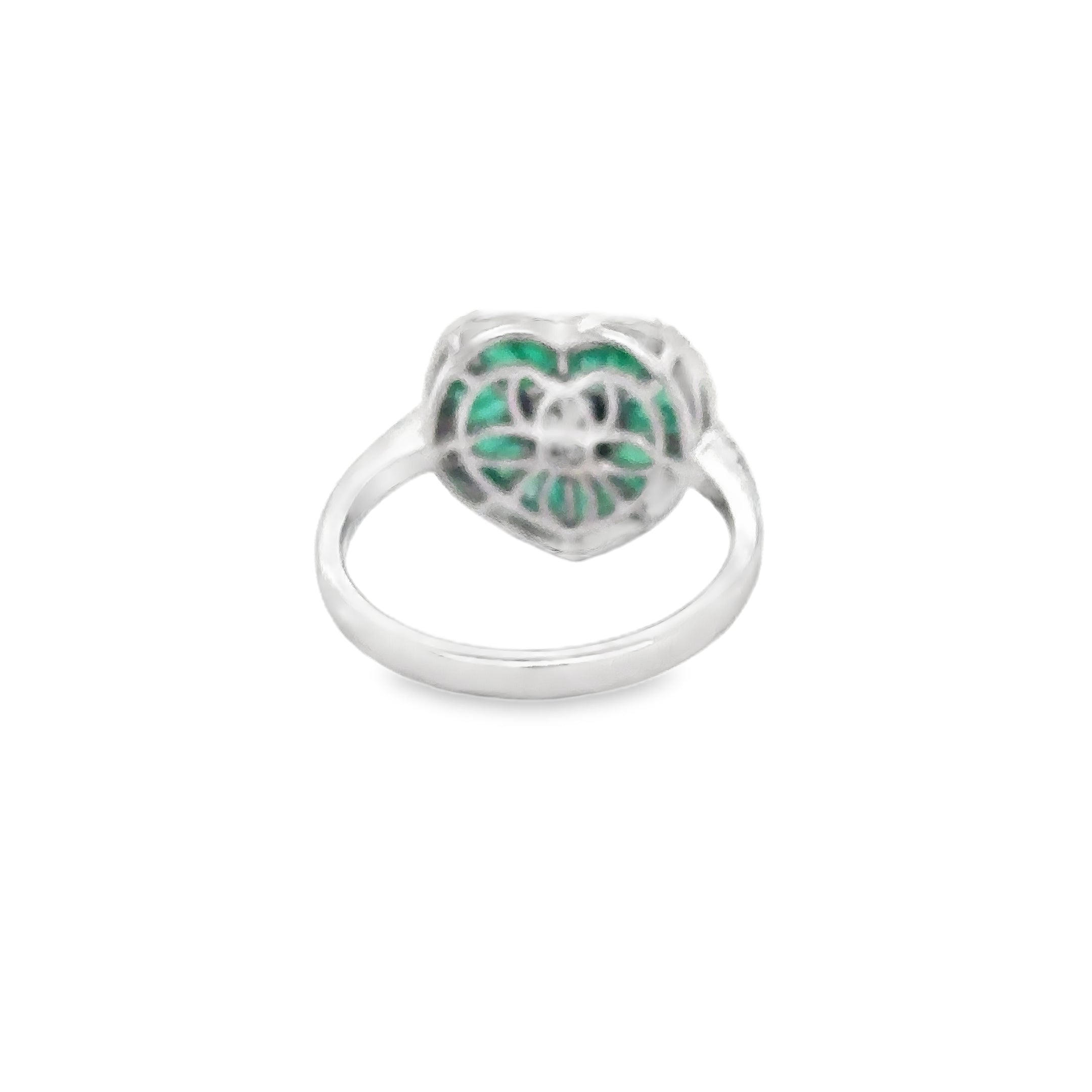 14K White Gold Emerald & Diamonds Heart Ring 1.11 TCW