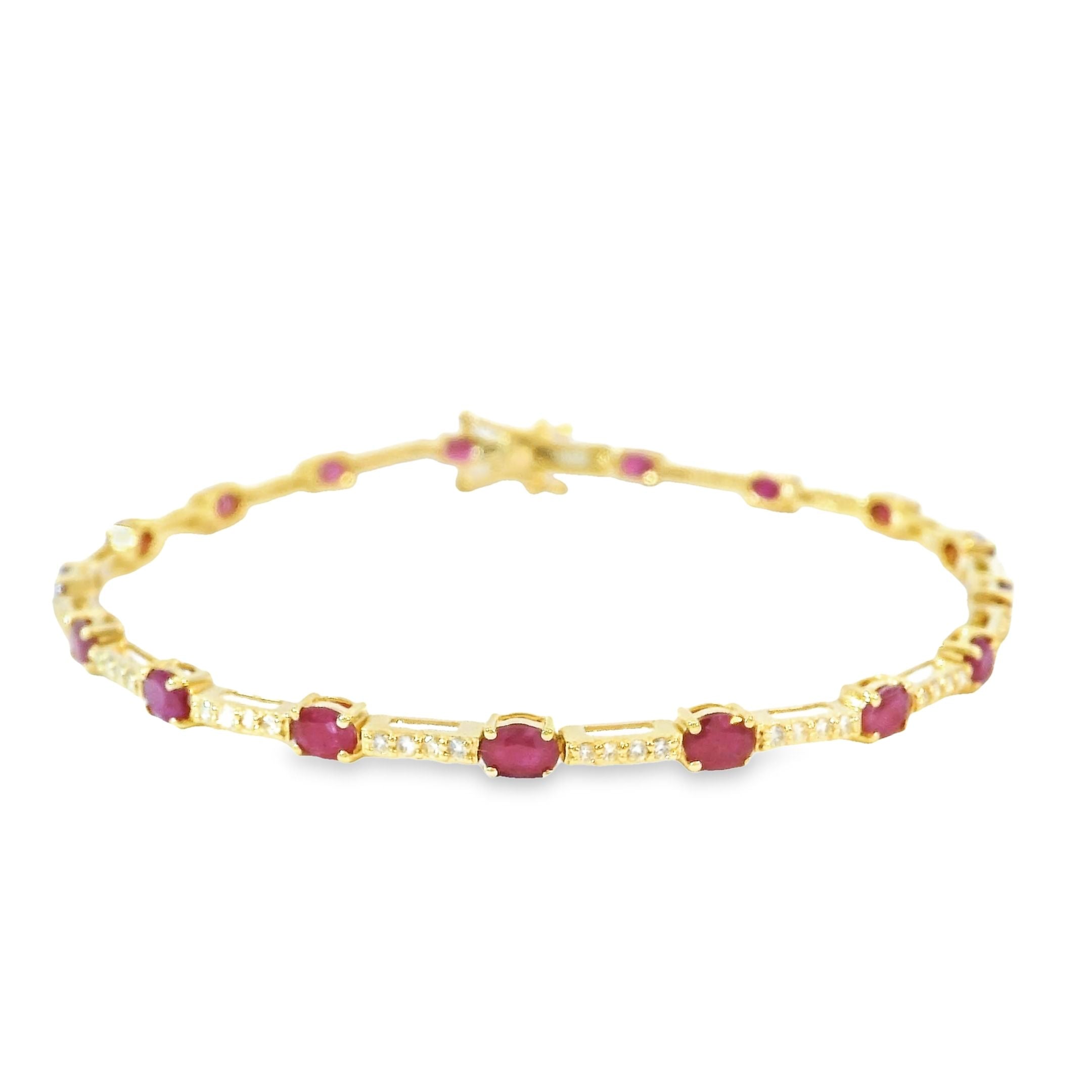 14K Yellow Gold Ruby & Diamonds Bracelet  3.79 TCW