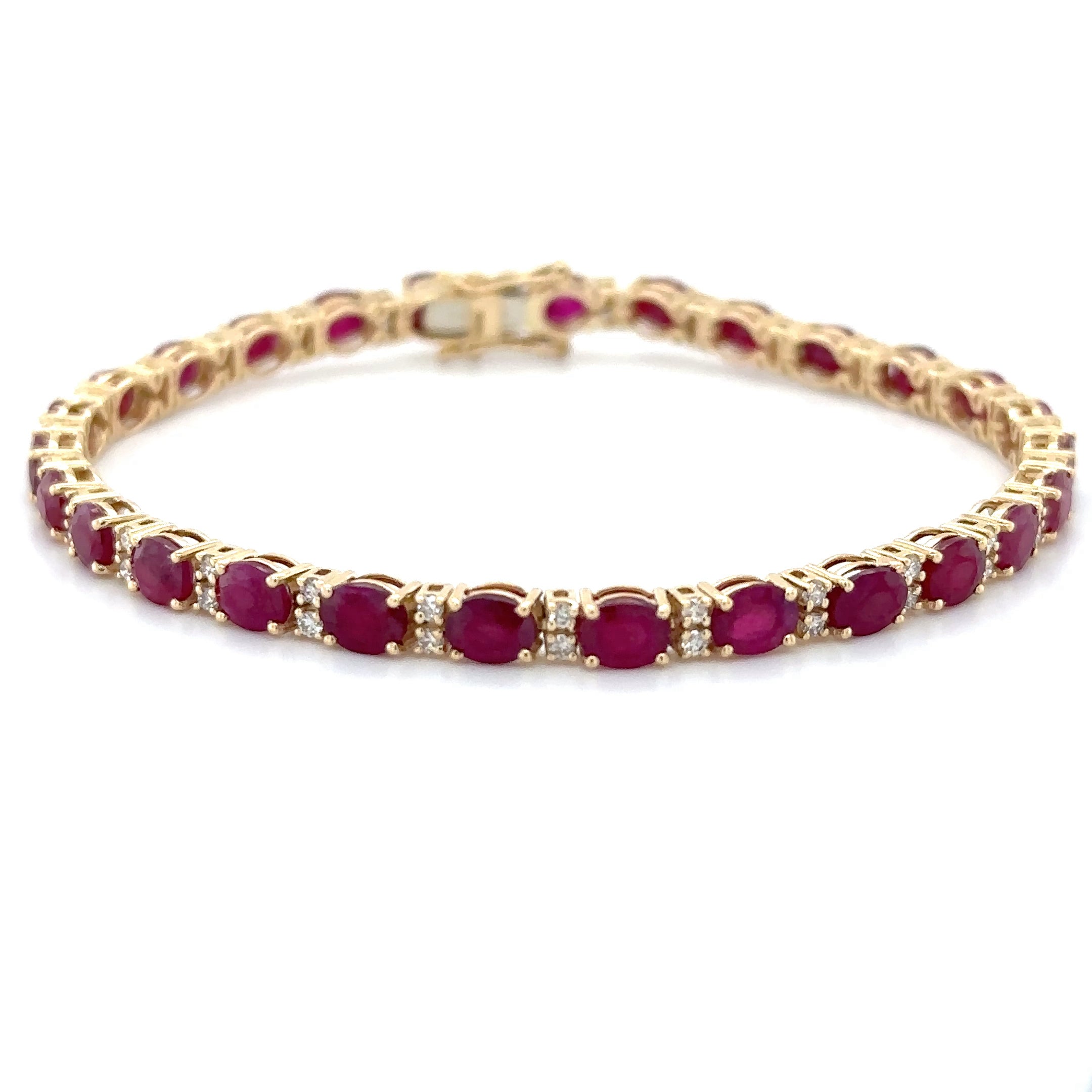 14K Yellow Gold Ruby & Diamonds Bracelet  10.90 TCW