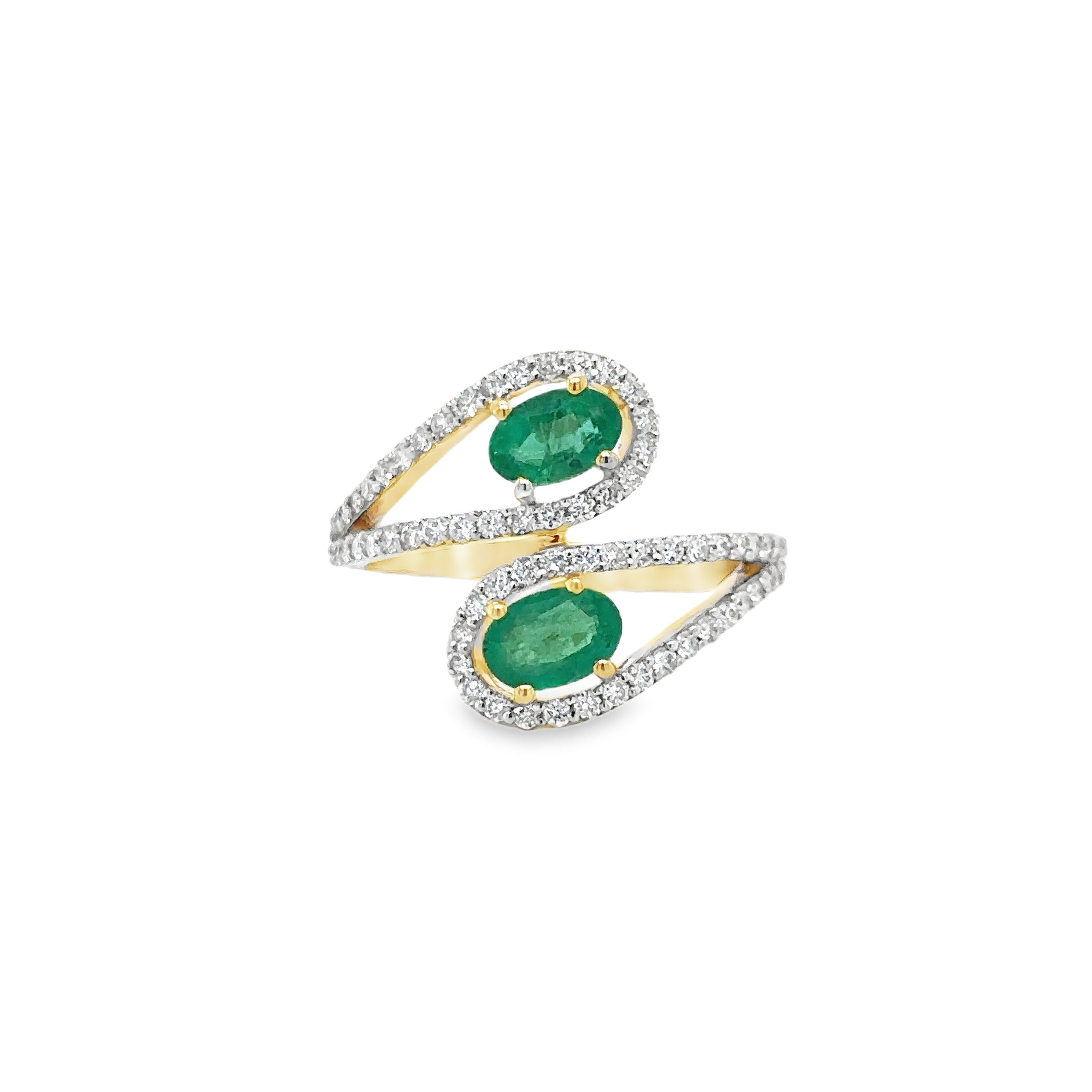 14K Yellow Gold Emerald & Diamonds Ring 1.32 TCW