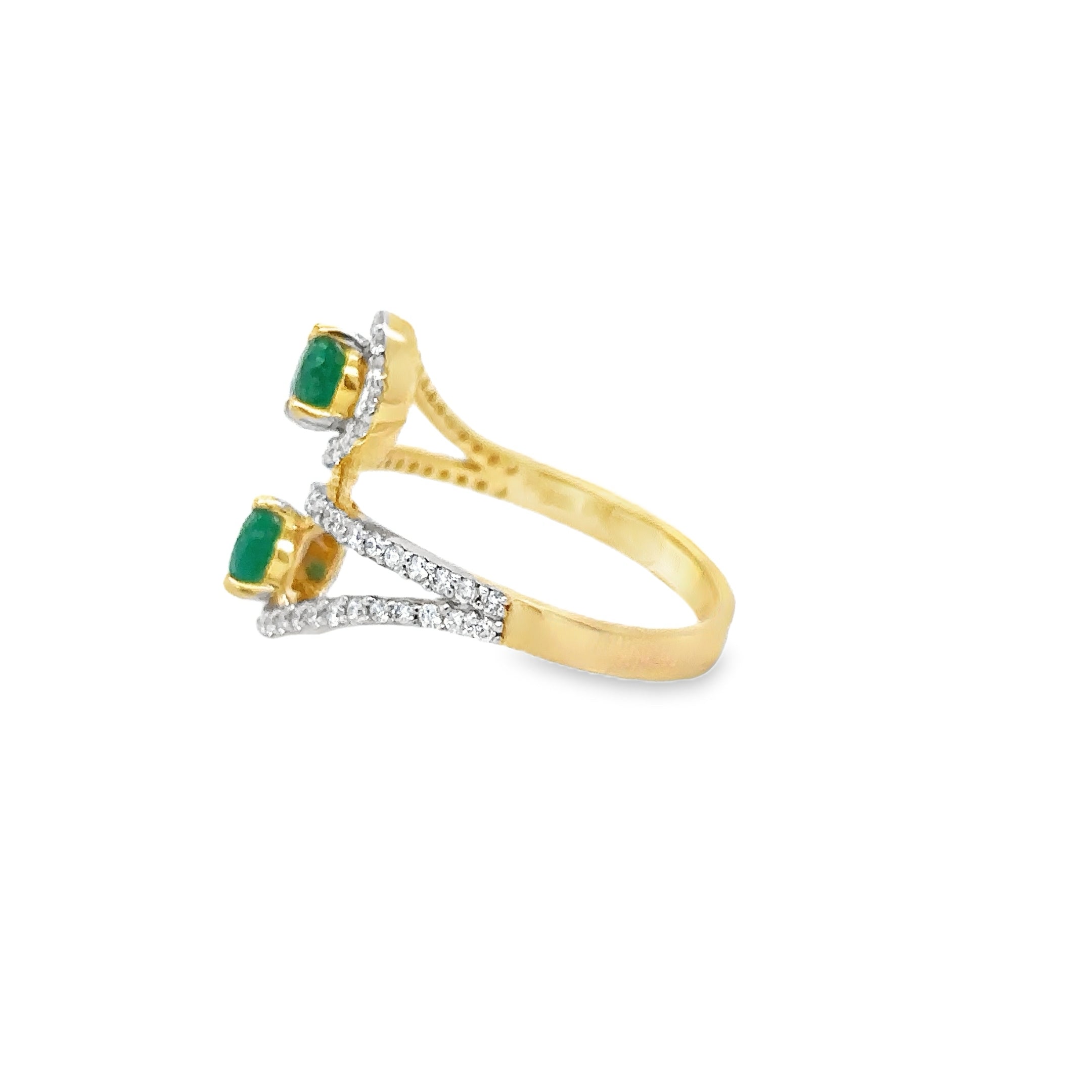 14K Yellow Gold Emerald & Diamonds Ring 1.32 TCW