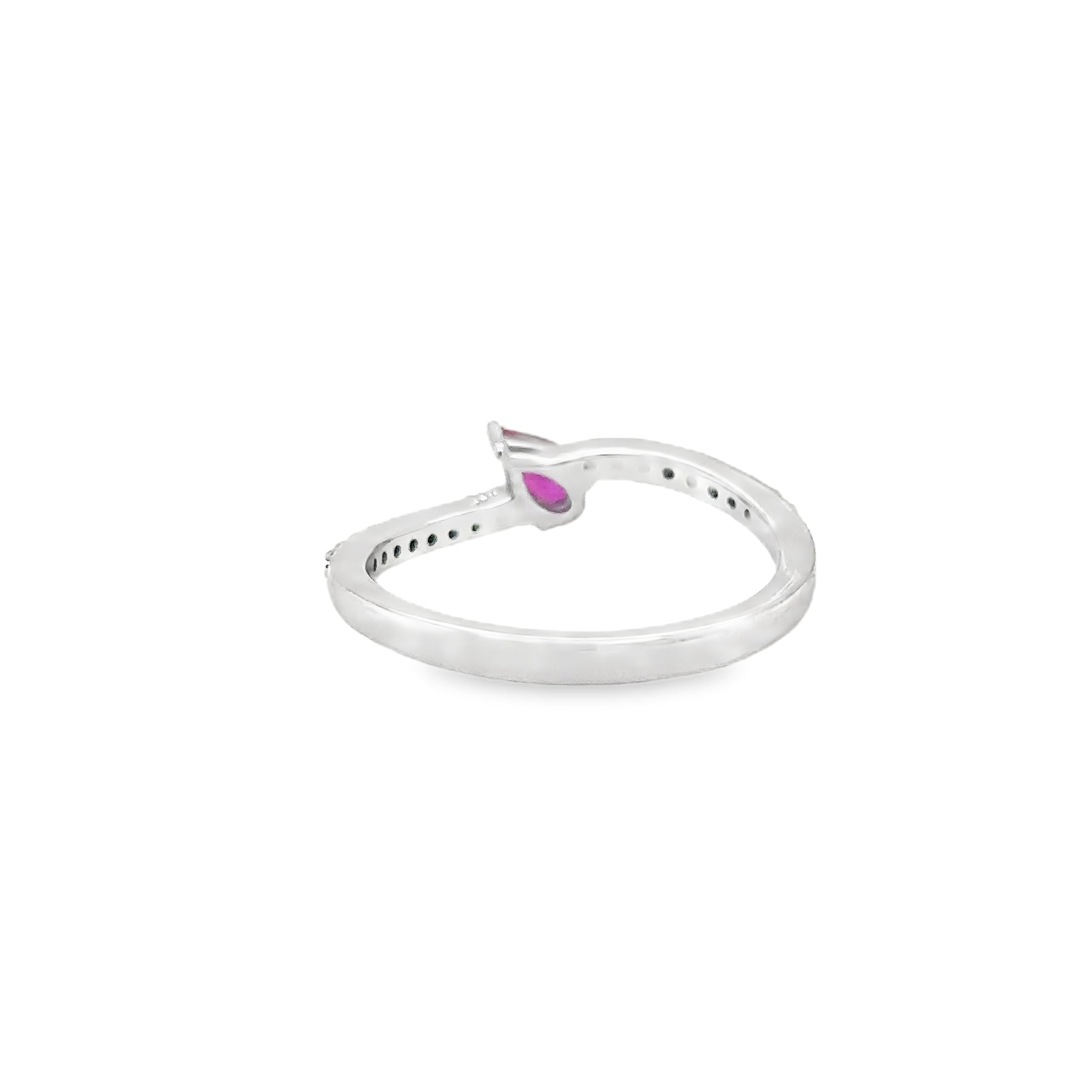 14K White Gold Ruby & Diamonds Ring 0.43 TCW