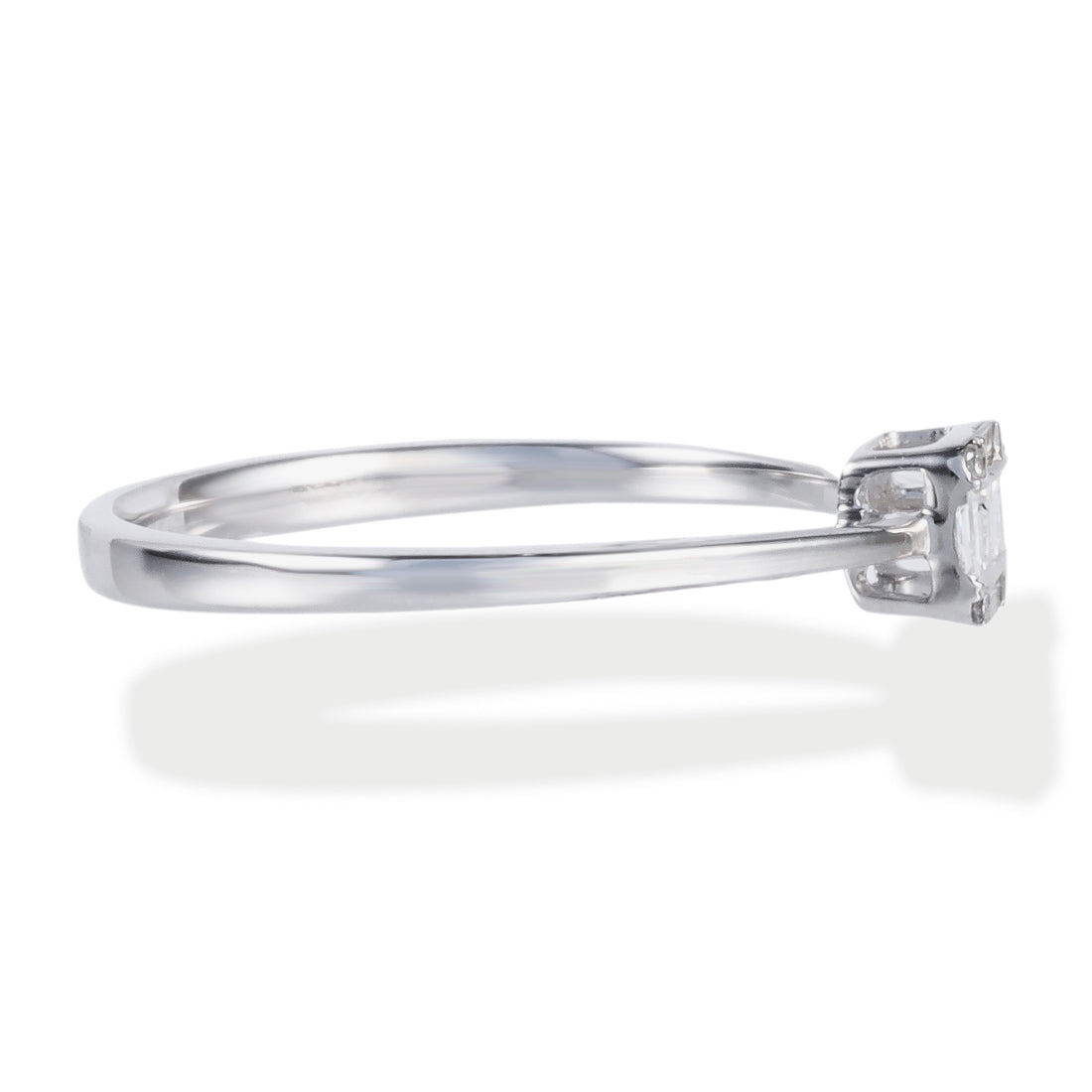 Diamond Round Baguette Ring 0.08 TCW