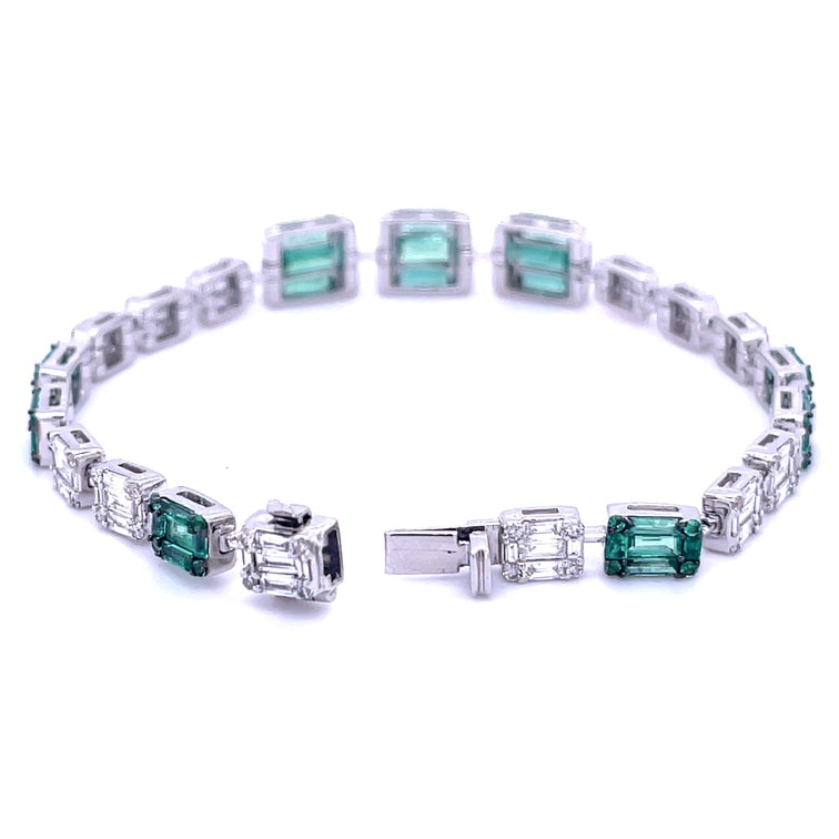 18K White Gold Emerald & Diamond Baguette Bracelet 6.15 TCW